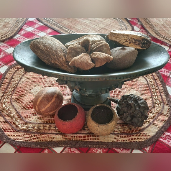 Antique Grey Vase - Picture 2 of 14